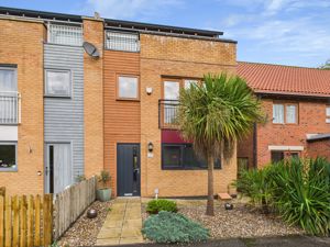 Photo 19- click for photo gallery